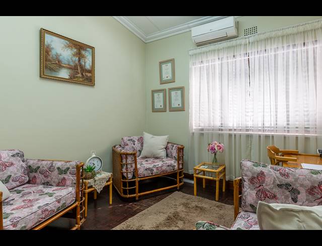 415M² MEDICAL SUITE FOR SALE IN RANDHART